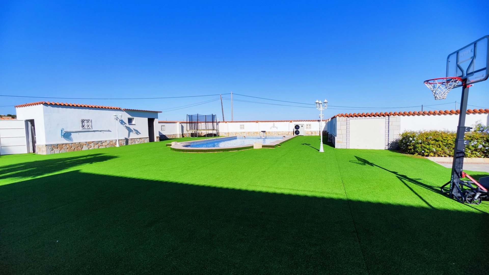 Resale - Villa -
San Miguel de Salinas