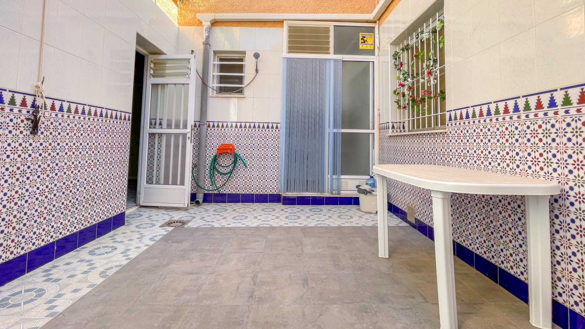 Resale - Villa -
San Pedro del Pinatar - Lo Pagan