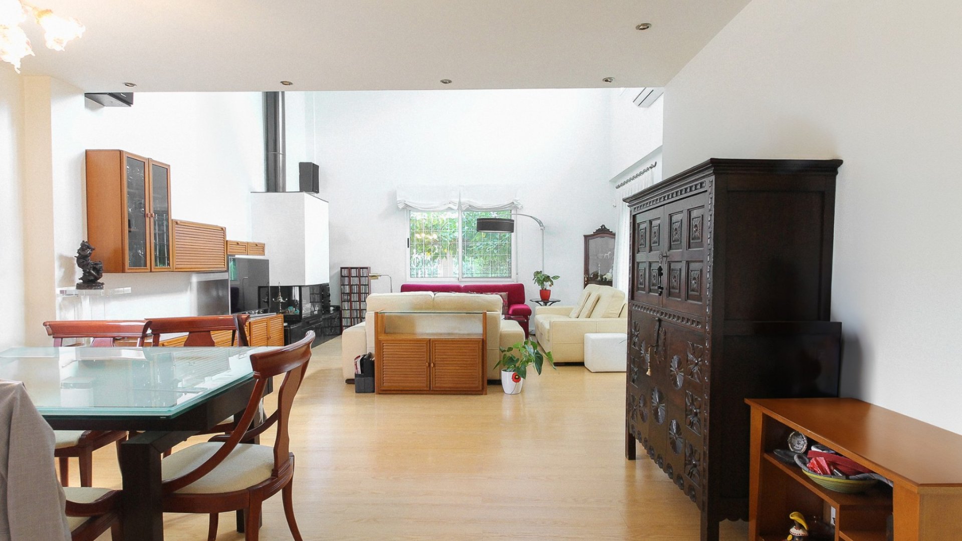 Resale - Villa -
San Vicente del Raspeig