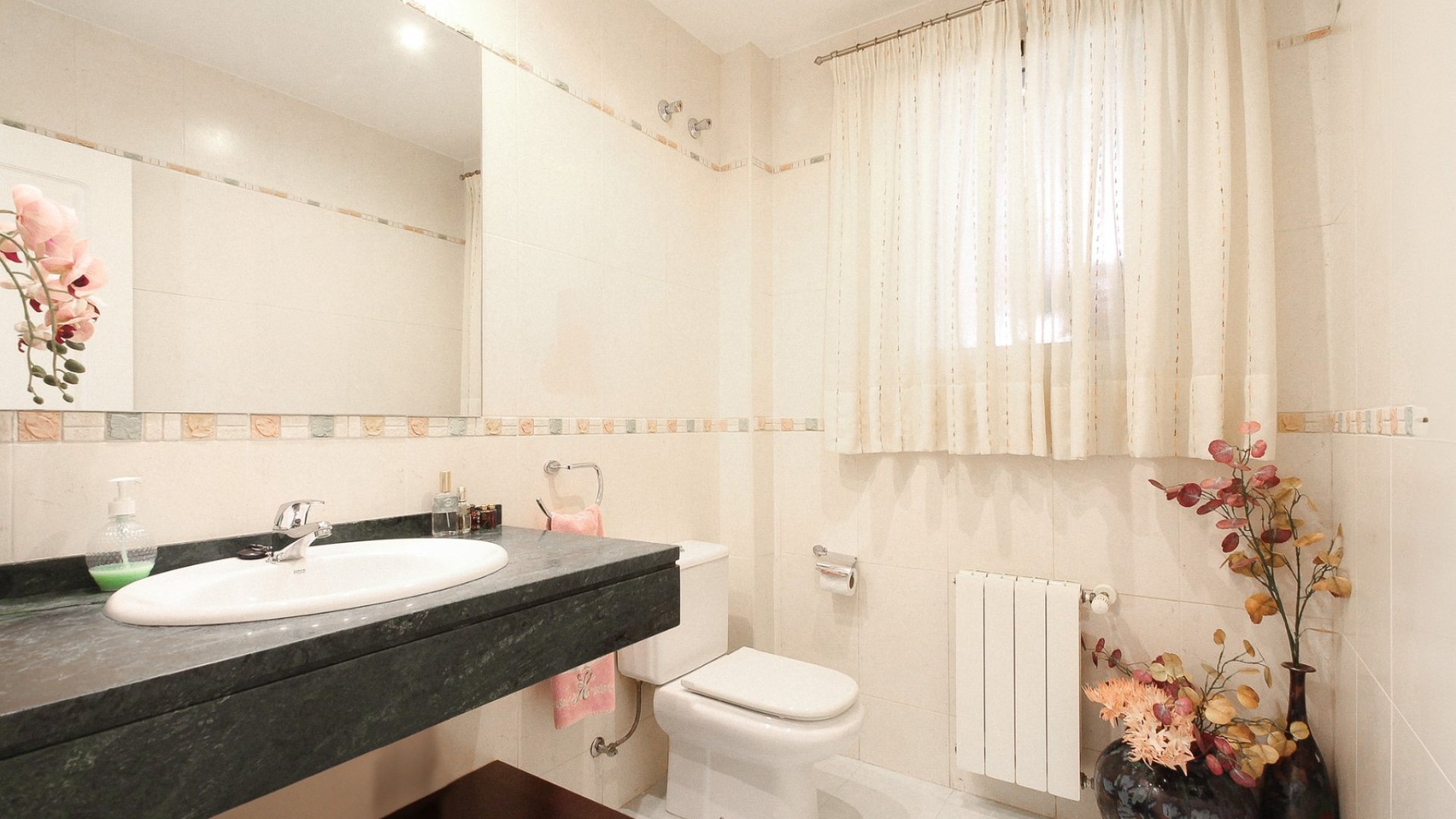 Resale - Villa -
San Vicente del Raspeig