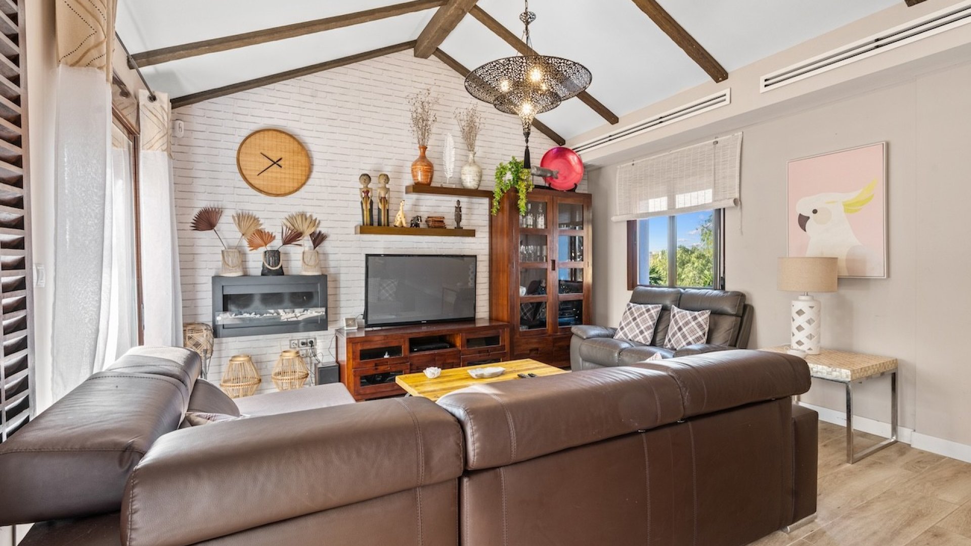 Resale - Villa -
Santa Pola - El Poble Llevanti