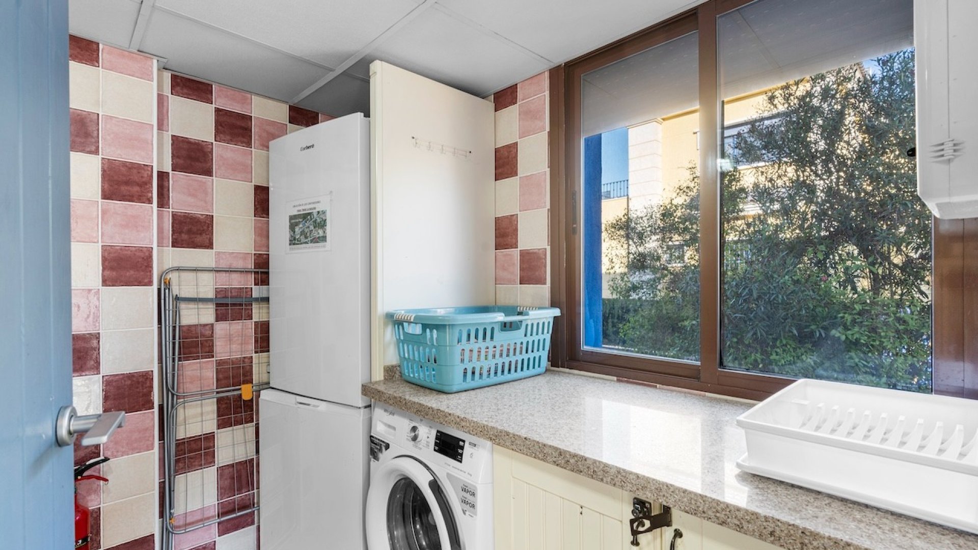 Resale - Villa -
Santa Pola - El Poble Llevanti