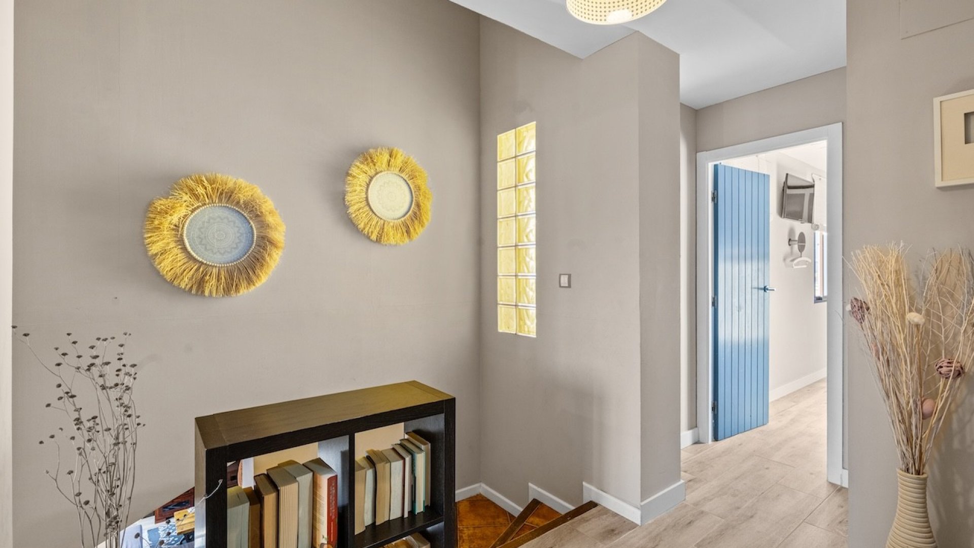 Resale - Villa -
Santa Pola - El Poble Llevanti