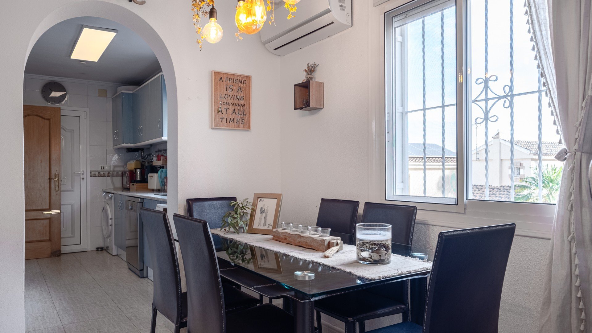 Resale - Villa -
Santa Pola - Gran Alacant