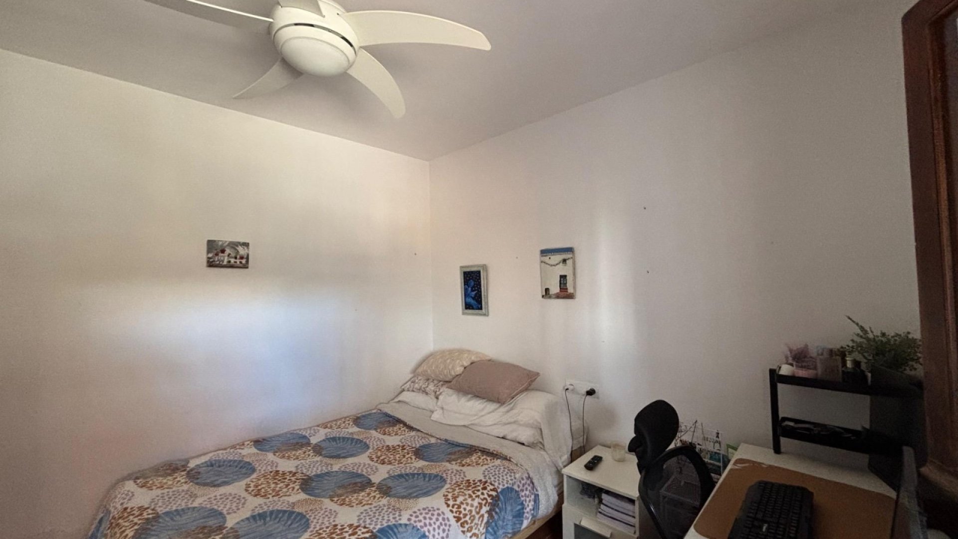 Resale - Villa -
Santa Pola
