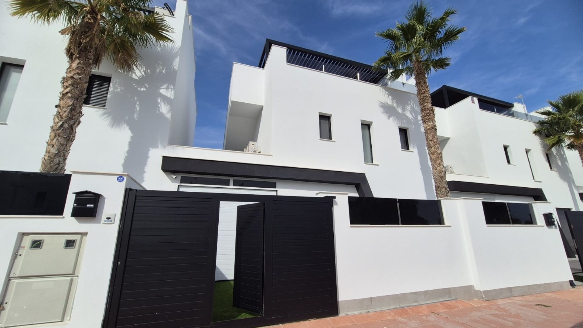 Resale - Villa -
Santiago de La Ribera - Santiago de La Ribera - Town