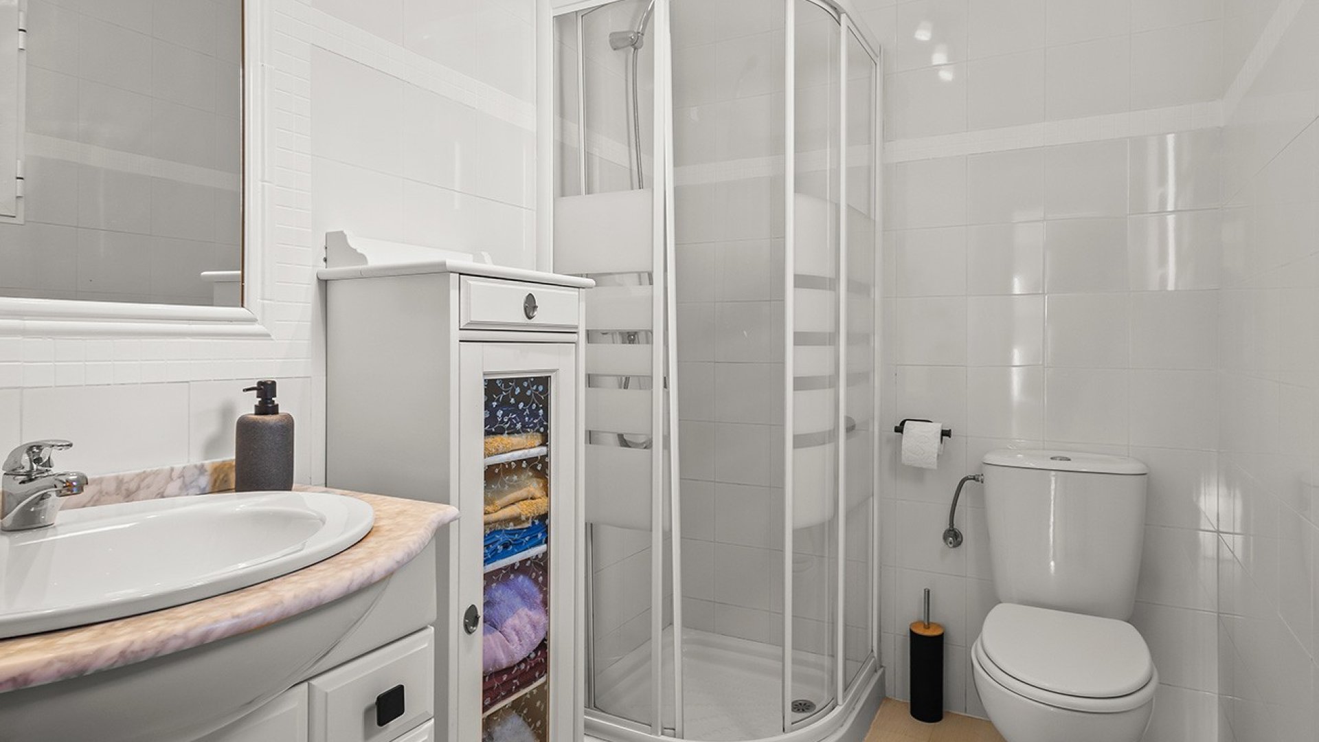 Resale - Villa -
Torre de la Horadada - Pueblo Latino