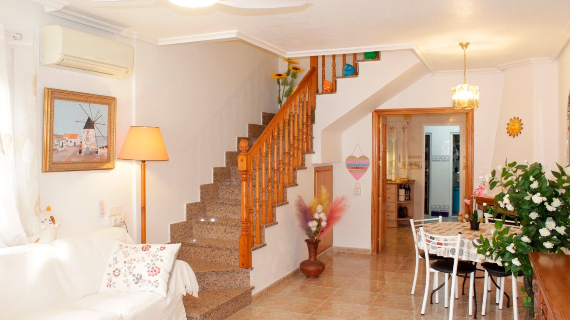 Resale - Villa -
Torre de la Horadada