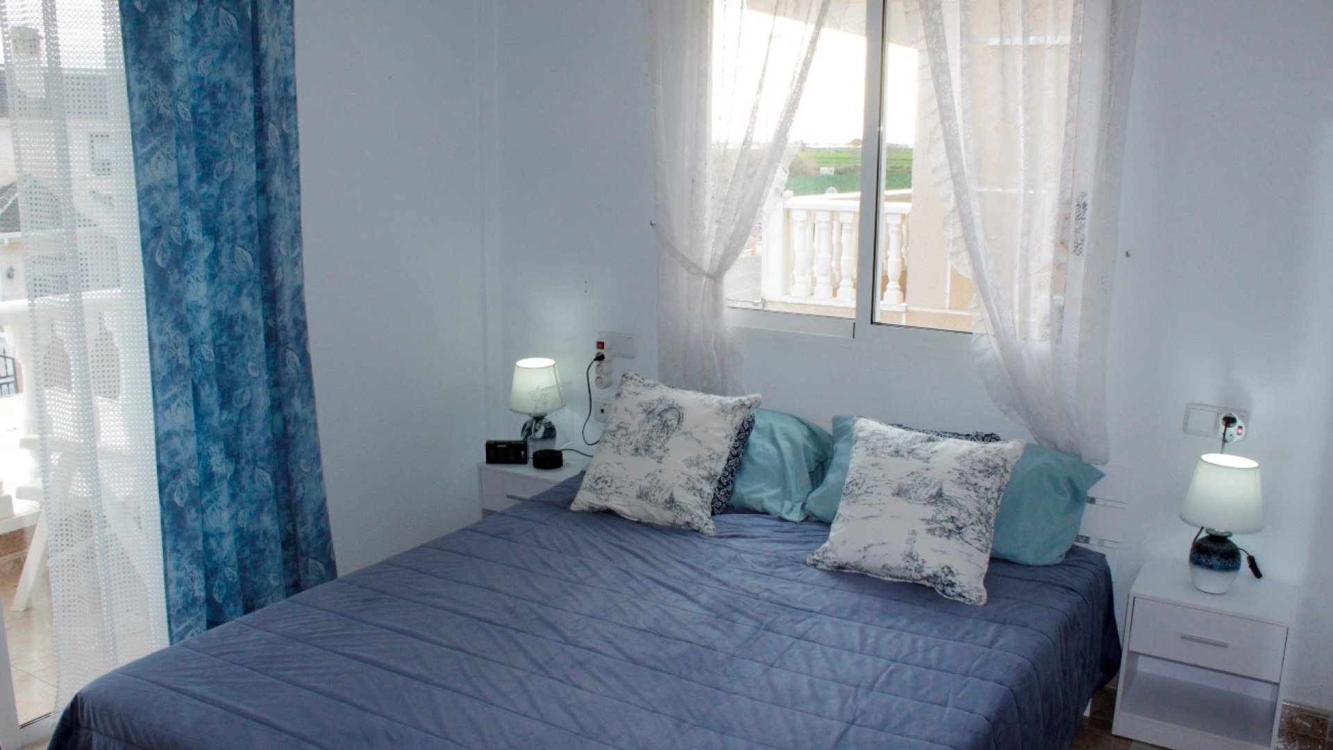 Resale - Villa -
Torre de la Horadada