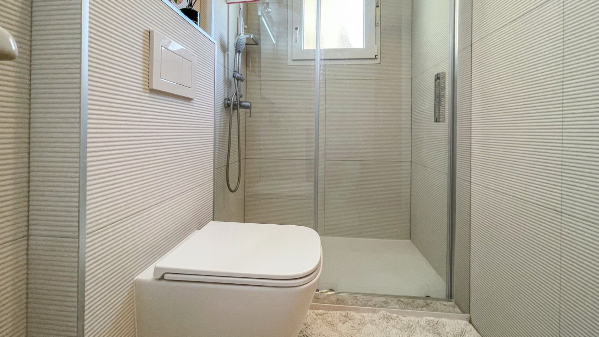 Resale - Villa -
Torrevieja - Cabo Cervera