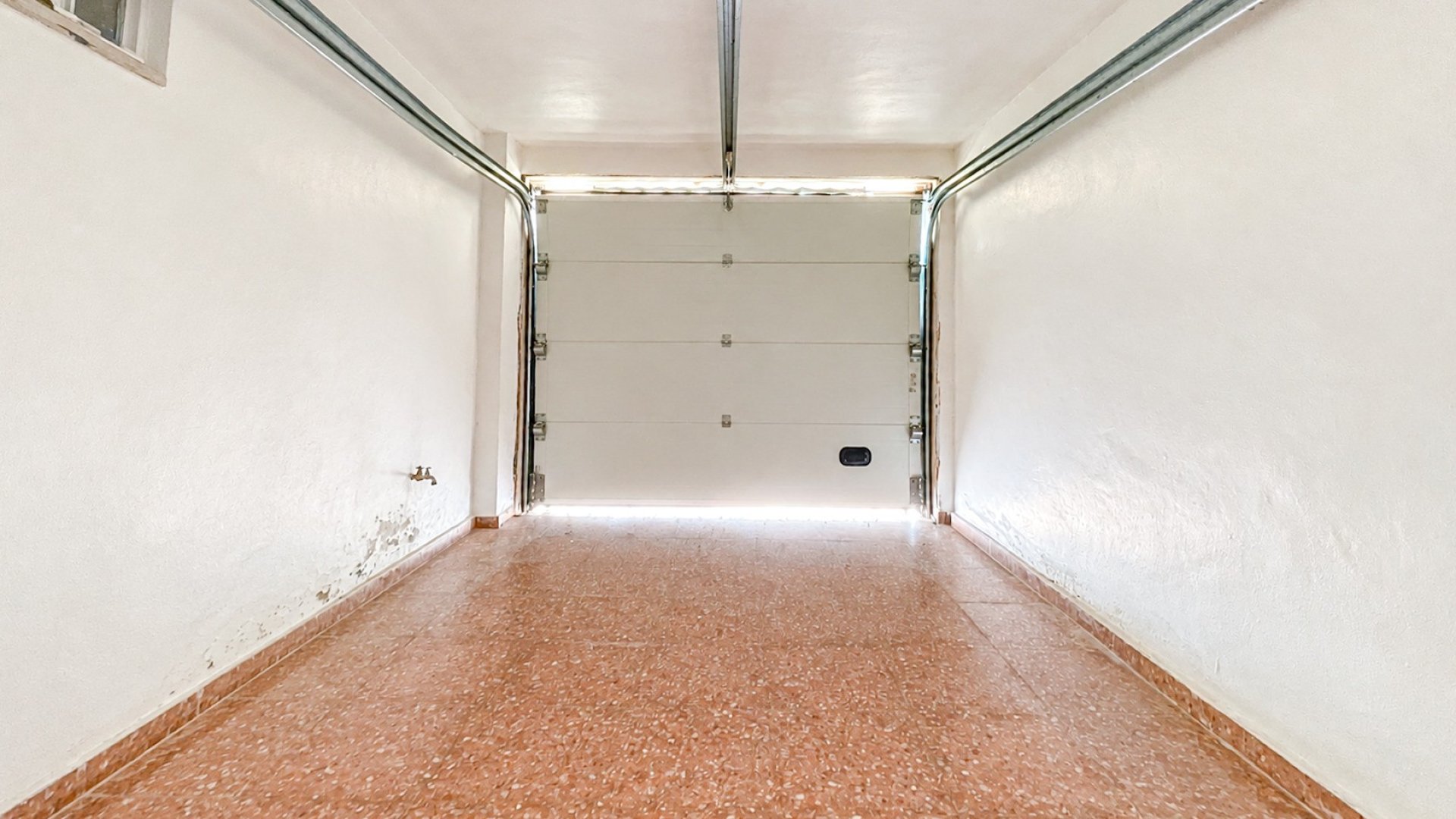 Resale - Villa -
Torrevieja - Cabo Cervera