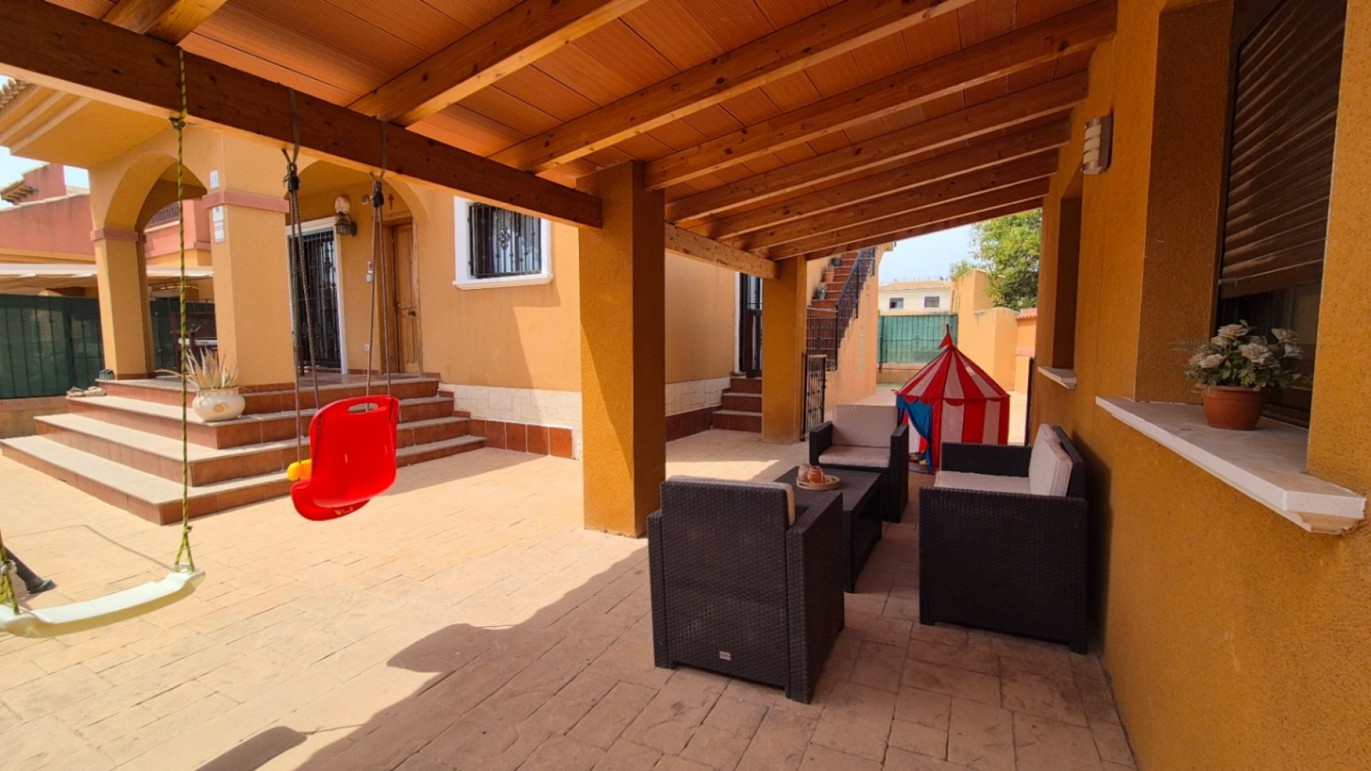 Resale - Villa -
Torrevieja - Costa Blanca