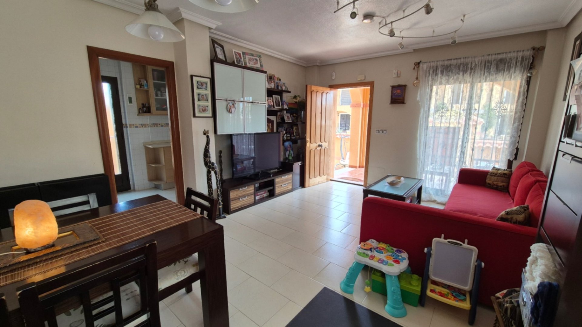 Resale - Villa -
Torrevieja - Costa Blanca