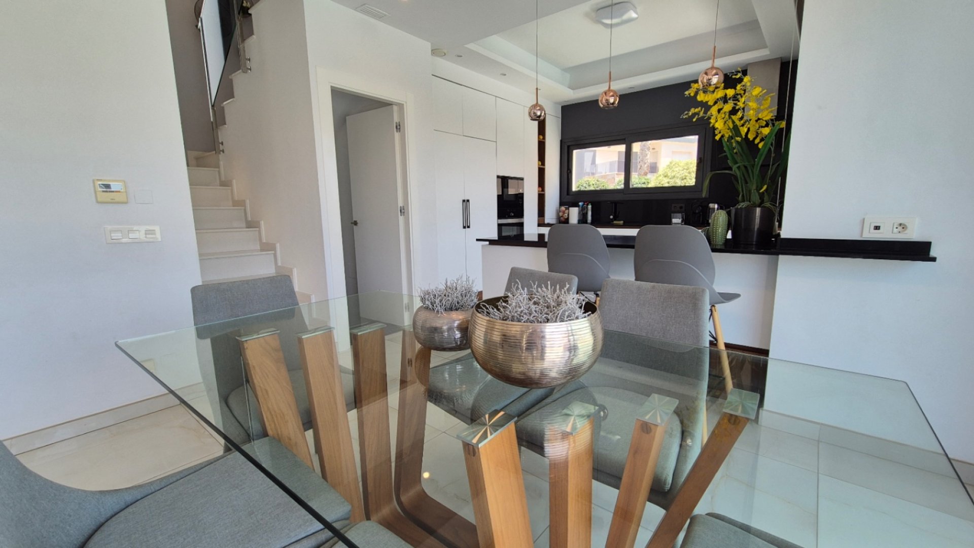 Resale - Villa -
Torrevieja - Costa Blanca