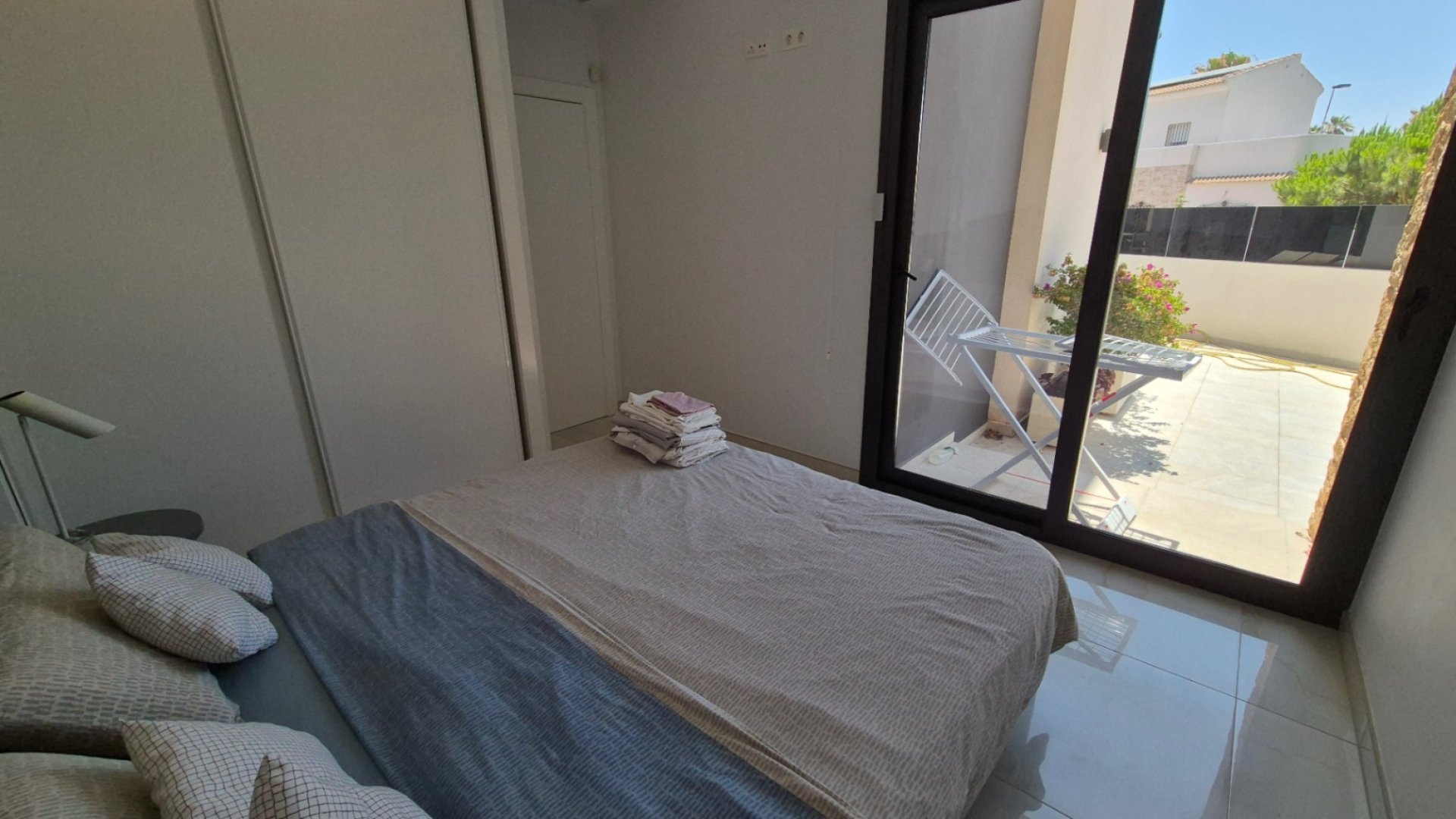 Resale - Villa -
Torrevieja - Costa Blanca