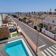 Resale - Villa -
Torrevieja - Costa Blanca