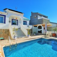 Resale - Villa -
Torrevieja - El Chaparral