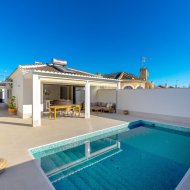 Resale - Villa -
Torrevieja - El Chaparral