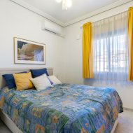 Resale - Villa -
Torrevieja - El Chaparral