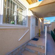 Resale - Villa -
Torrevieja - El Chaparral