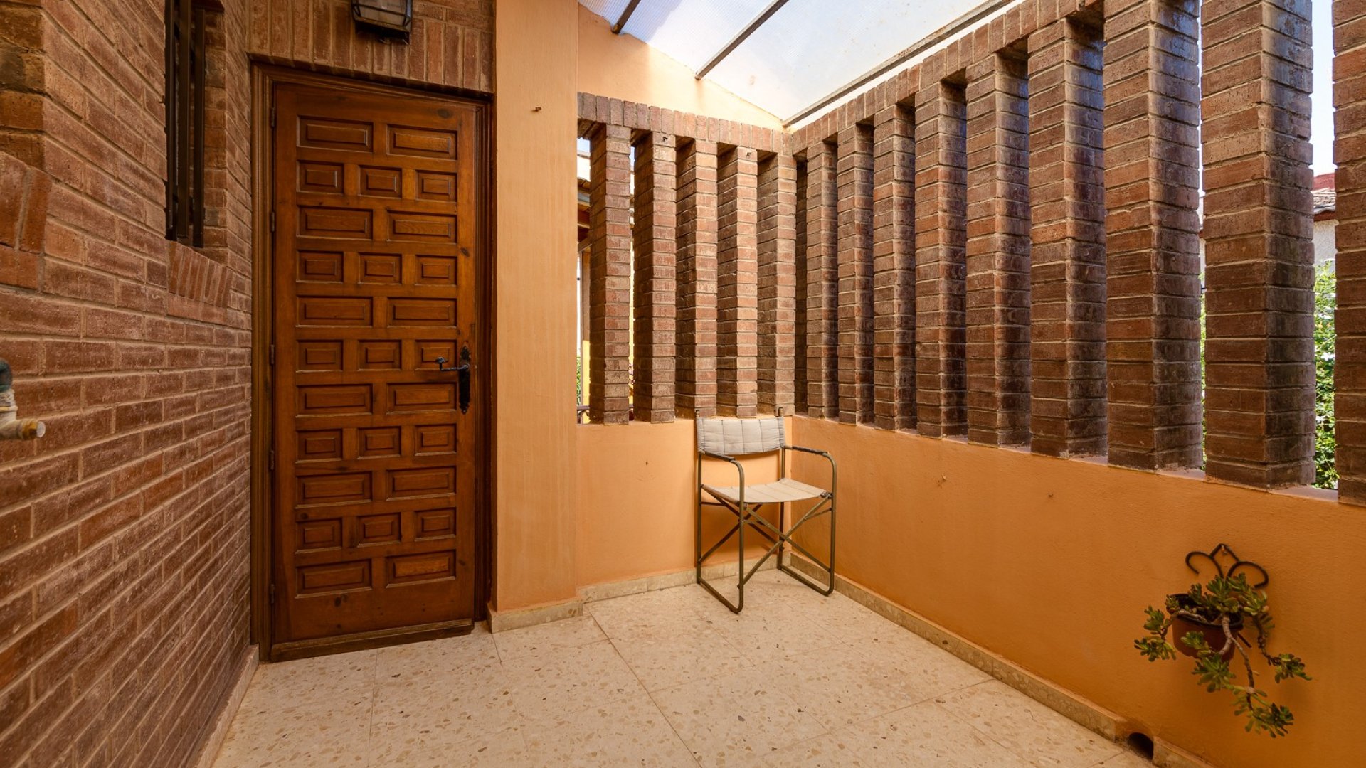 Resale - Villa -
Torrevieja - La Mata