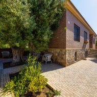 Resale - Villa -
Torrevieja - La Mata