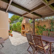 Resale - Villa -
Torrevieja - La Mata