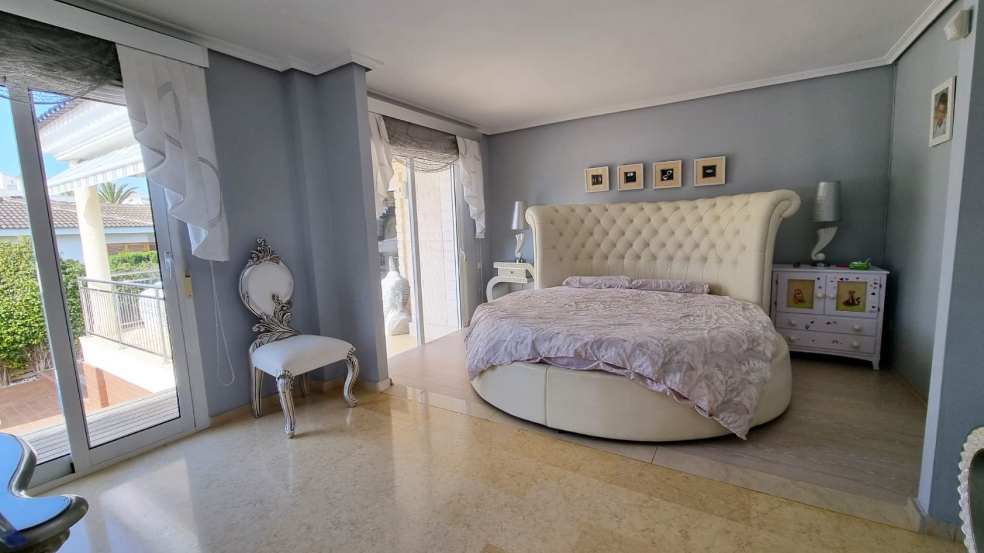 Resale - Villa -
Torrevieja - La Mata