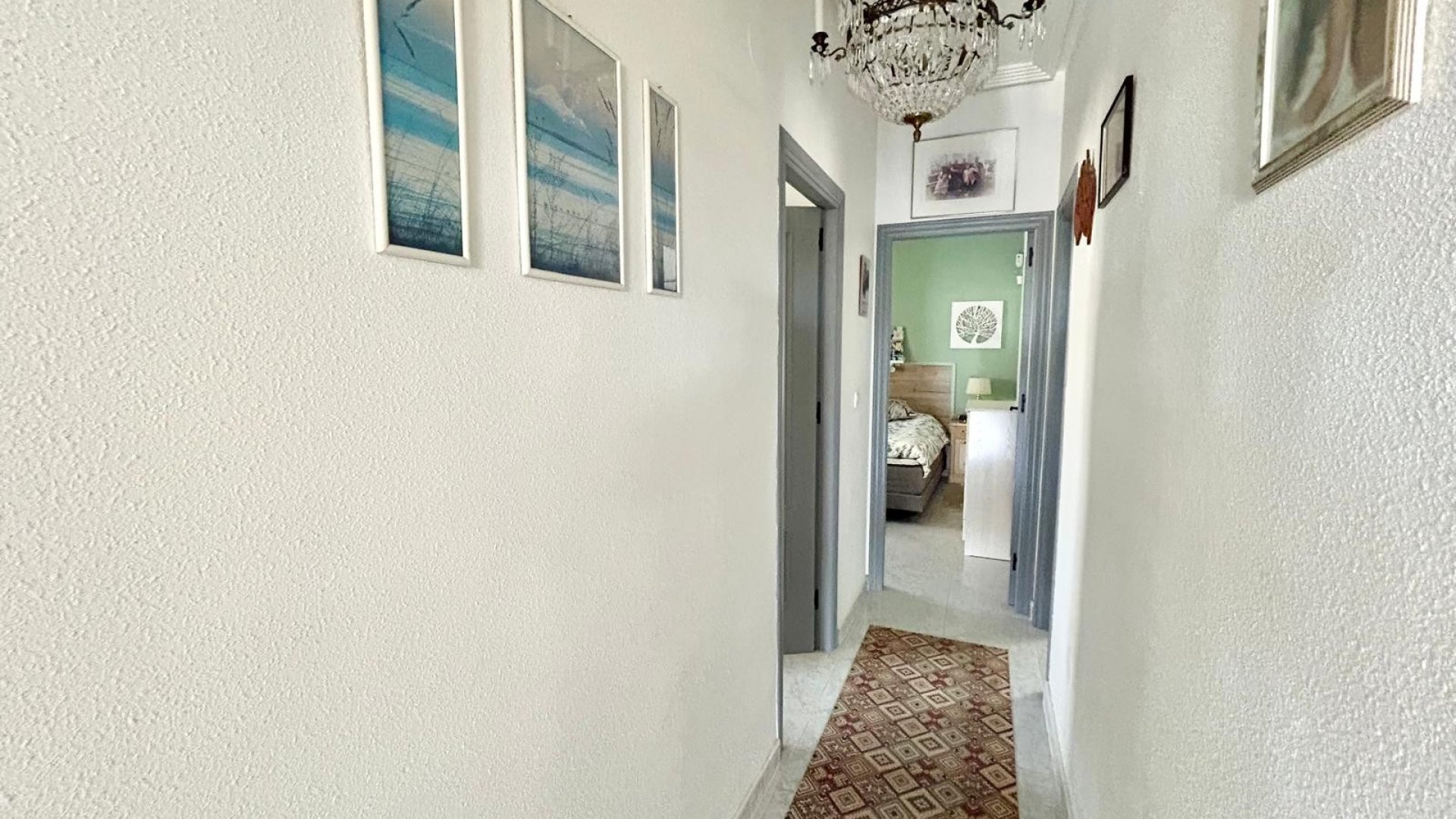 Resale - Villa -
Torrevieja - La Siesta