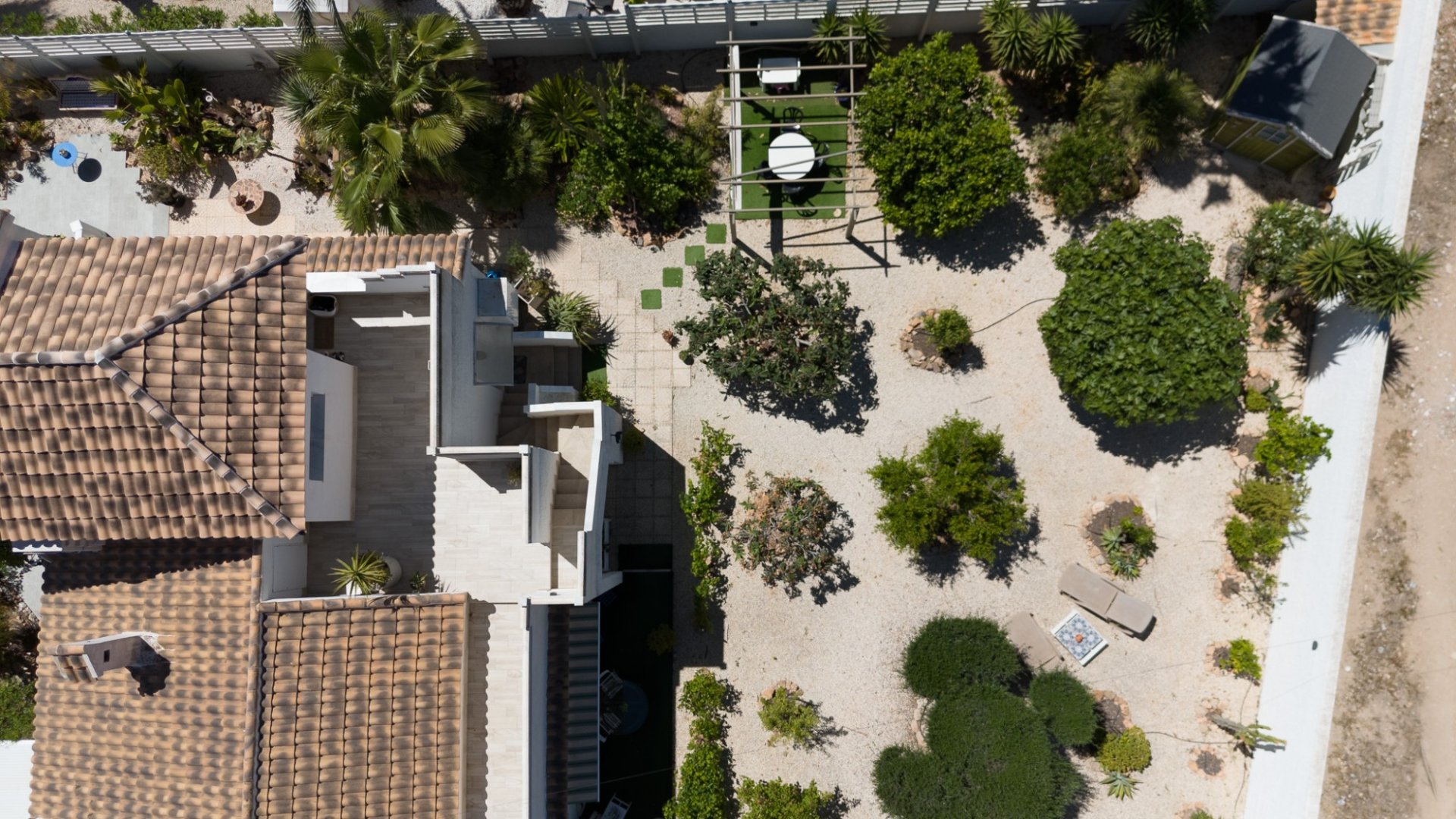 Resale - Villa -
Torrevieja - La Siesta