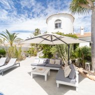 Resale - Villa -
Torrevieja - La Siesta