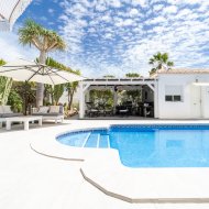 Resale - Villa -
Torrevieja - La Siesta