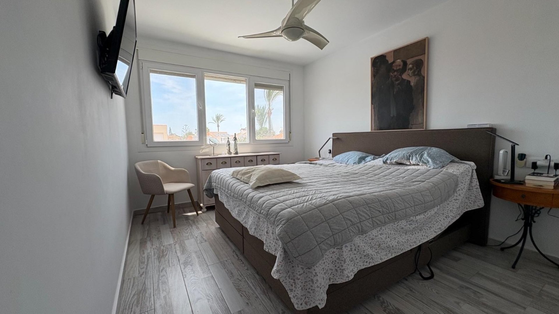 Resale - Villa -
Torrevieja - La Siesta