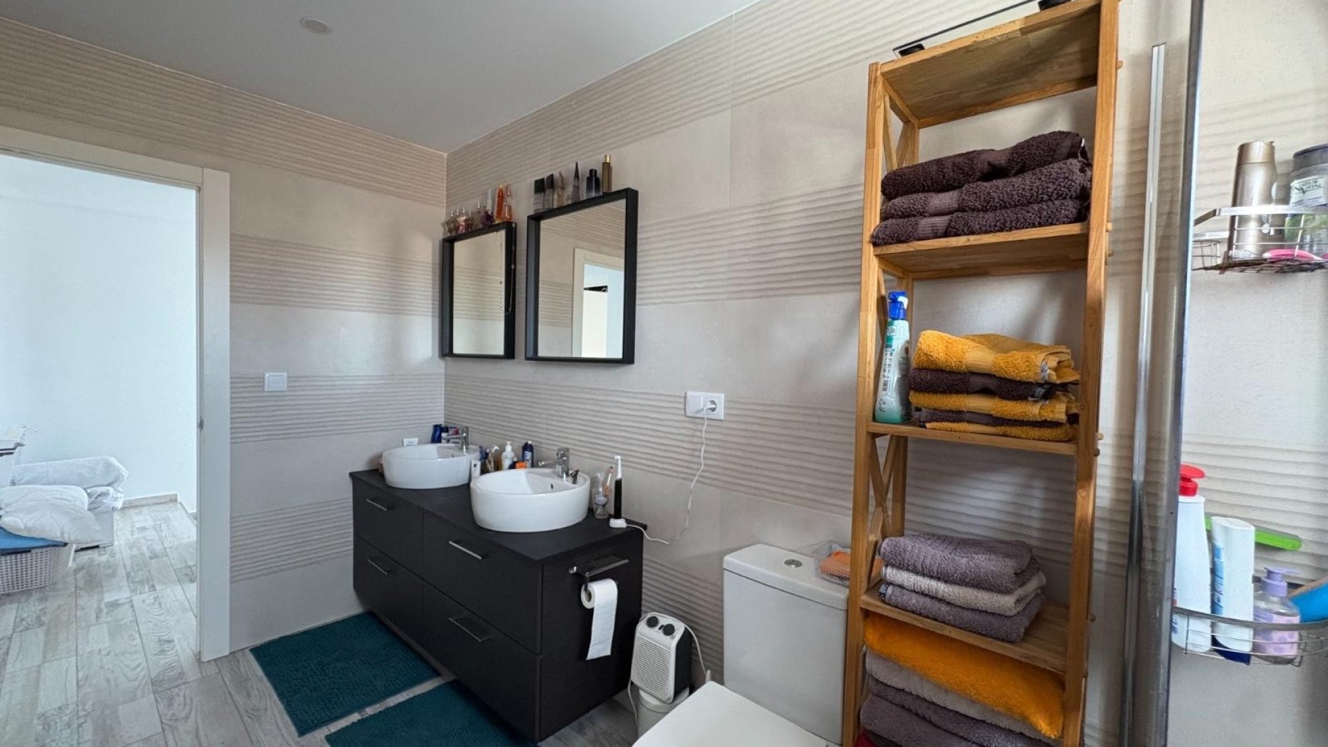 Resale - Villa -
Torrevieja - La Siesta