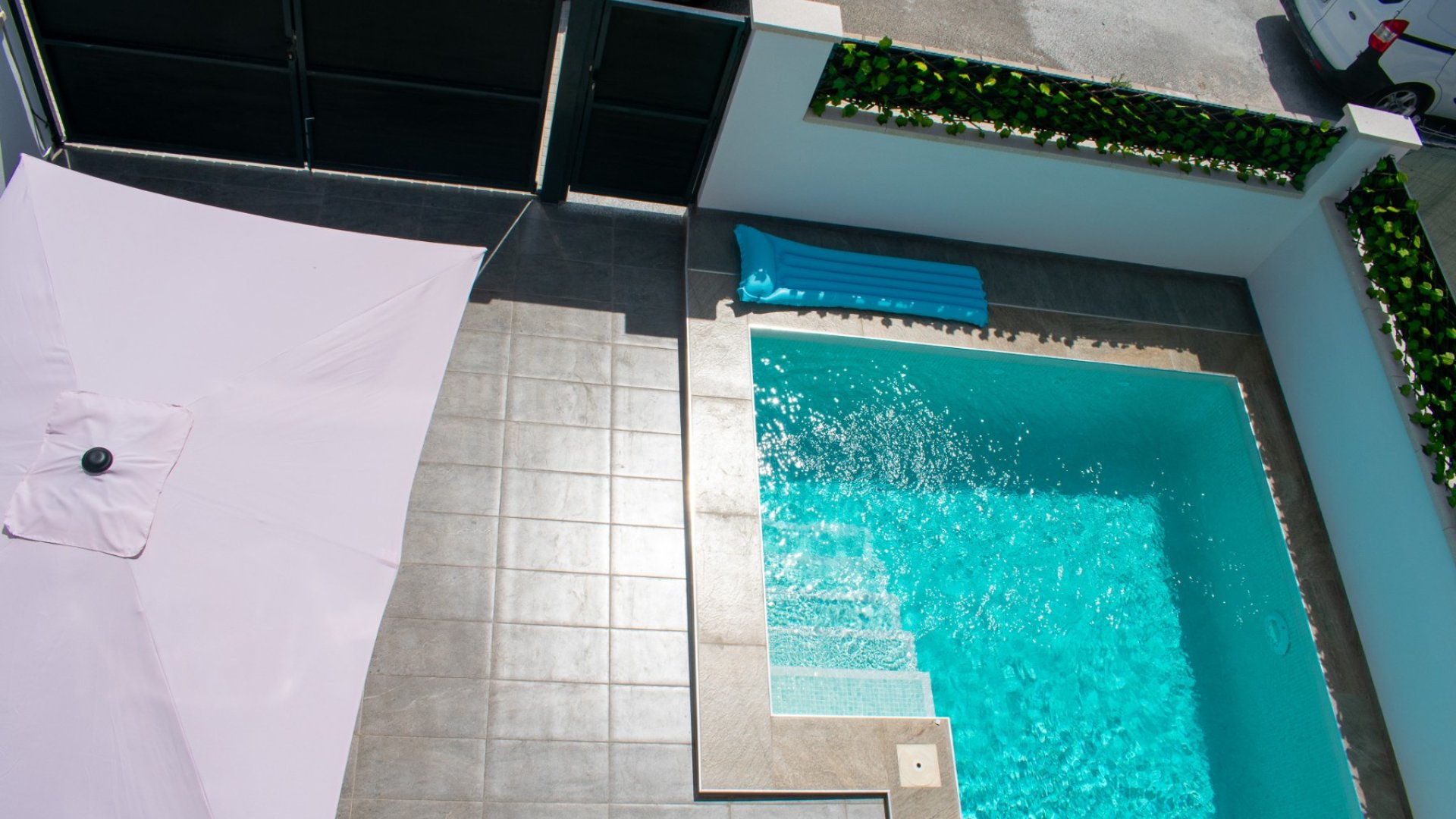 Resale - Villa -
Torrevieja - La Siesta