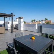 Resale - Villa -
Torrevieja - La Siesta