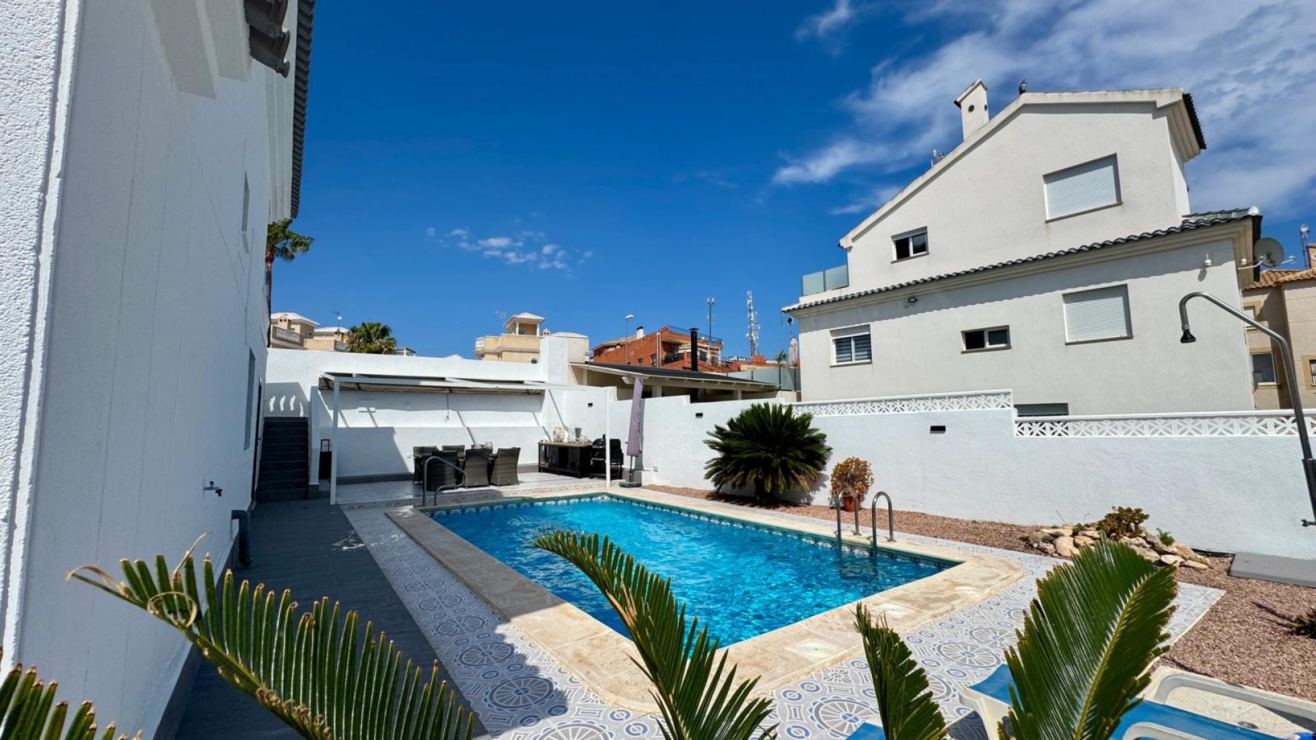 Resale - Villa -
Torrevieja - Los Altos*