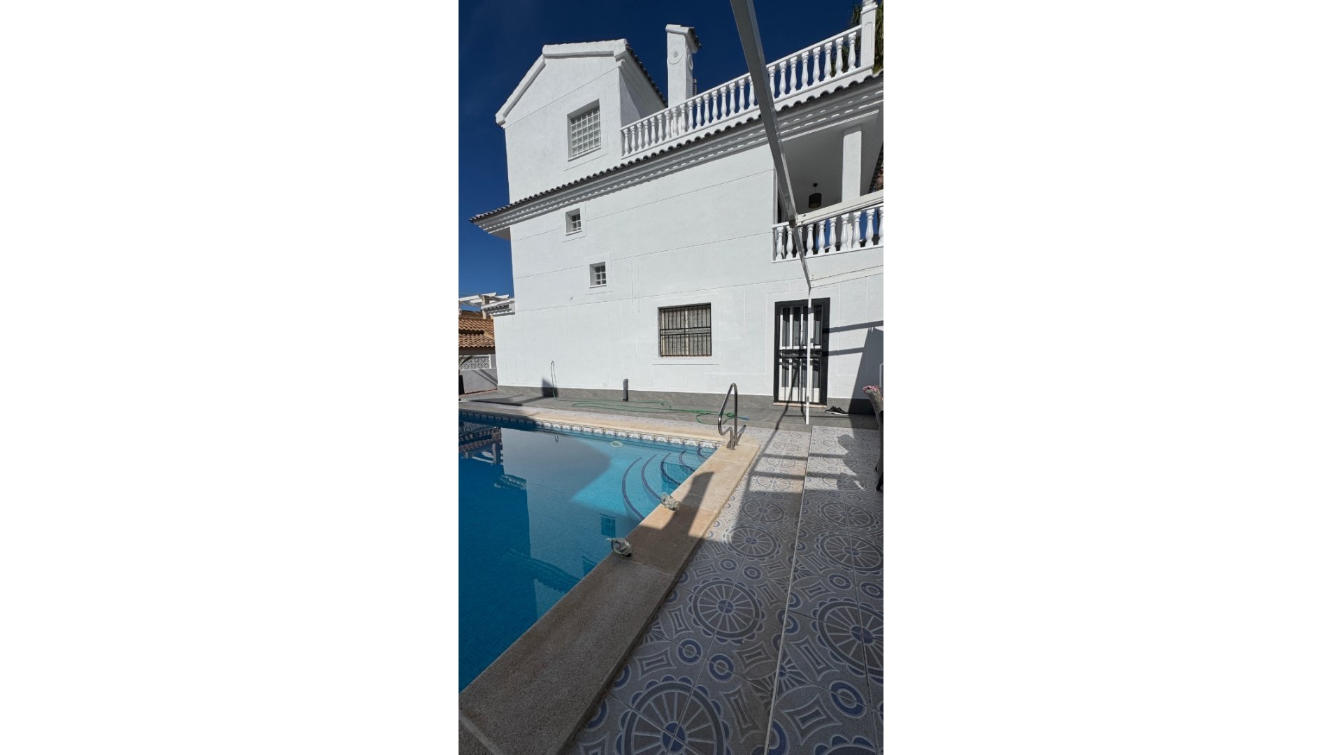 Resale - Villa -
Torrevieja - Los Altos*