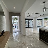 Resale - Villa -
Torrevieja - Los Balcones