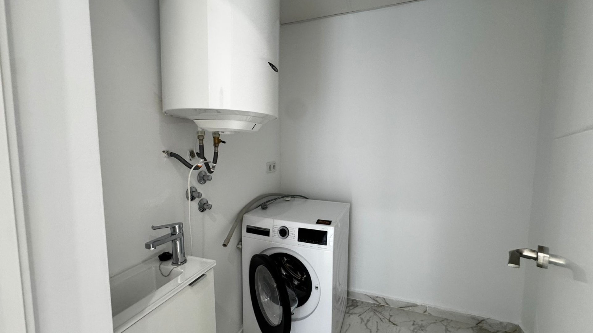 Resale - Villa -
Torrevieja - Los Balcones