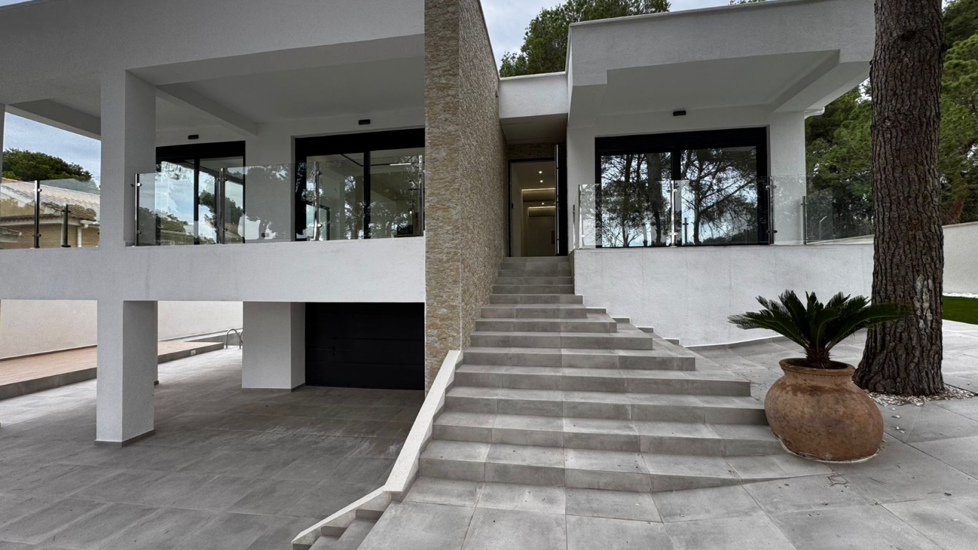 Resale - Villa -
Torrevieja - Los Balcones