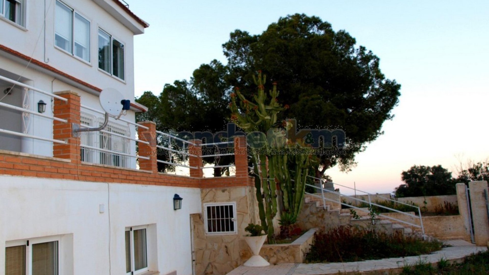 Resale - Villa -
Torrevieja - Los Balcones