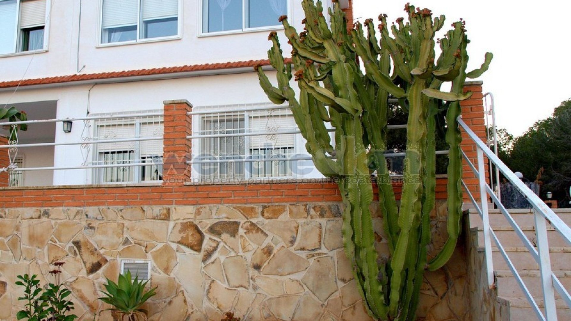 Resale - Villa -
Torrevieja - Los Balcones