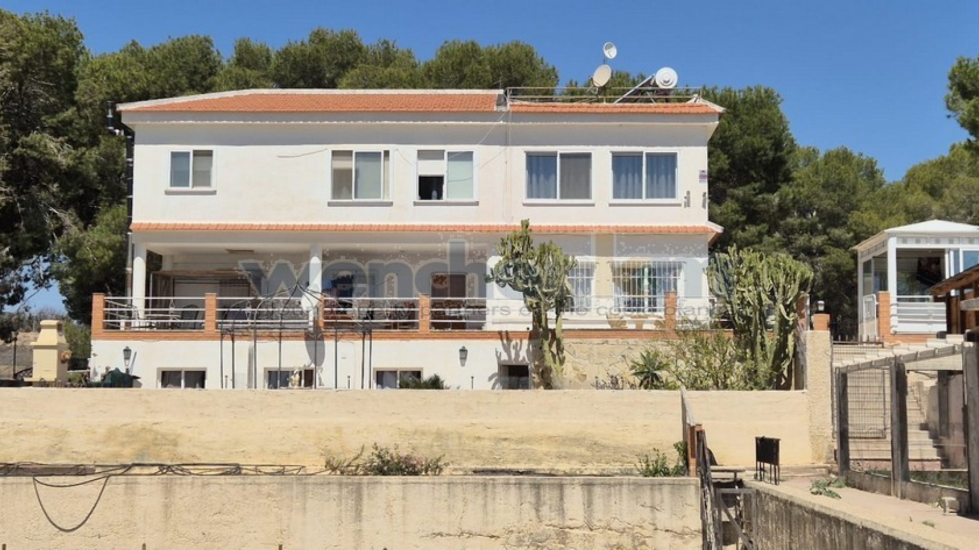 Resale - Villa -
Torrevieja - Los Balcones