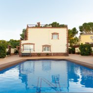Resale - Villa -
Torrevieja - Los Balcones