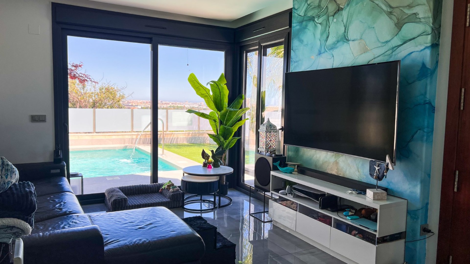 Resale - Villa -
Torrevieja - Los Balcones