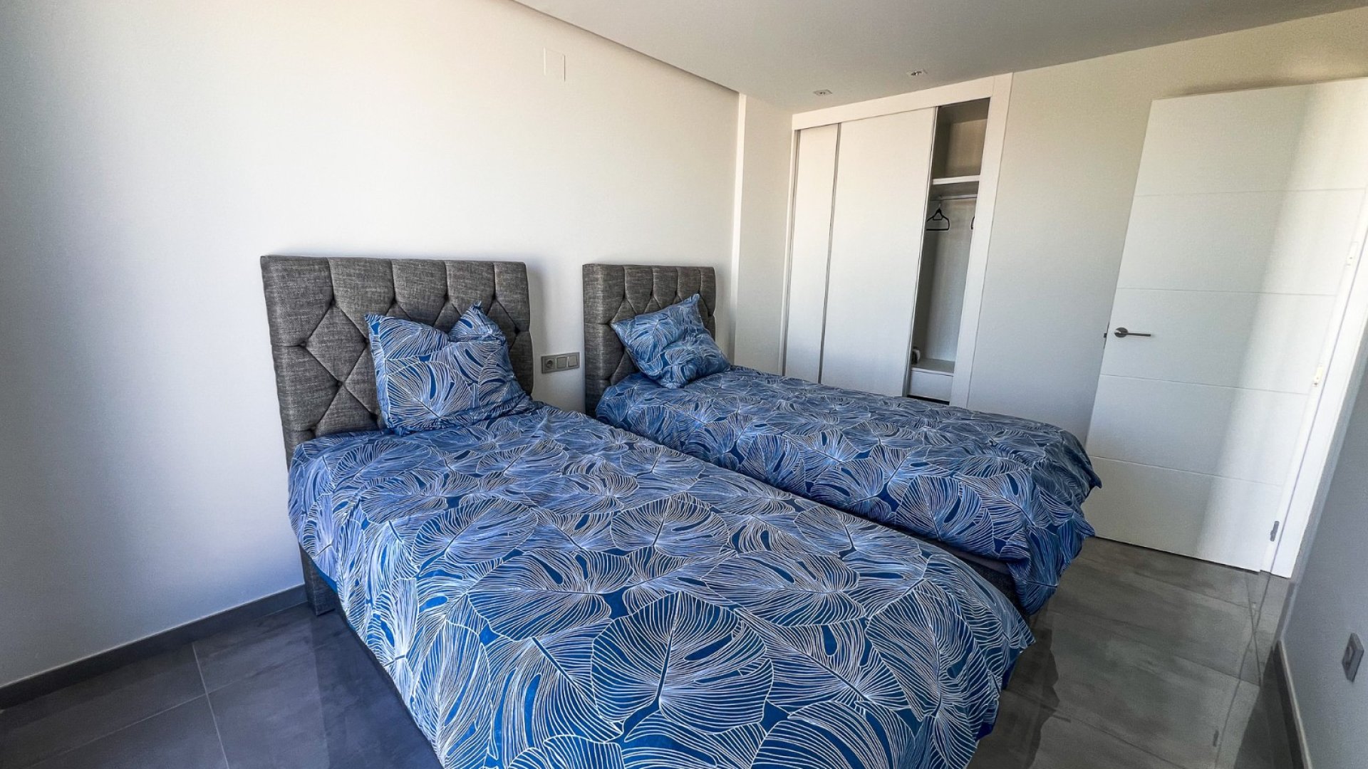 Resale - Villa -
Torrevieja - Los Balcones