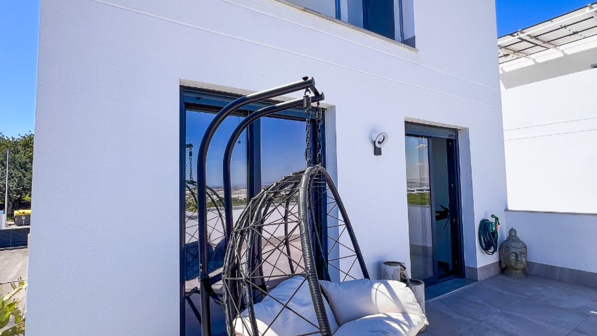 Resale - Villa -
Torrevieja - Los Balcones