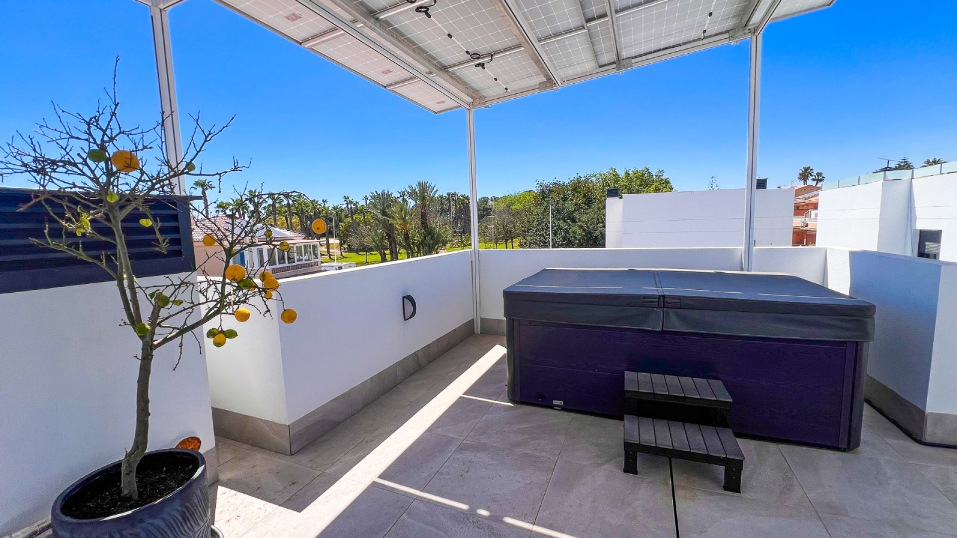 Resale - Villa -
Torrevieja - Los Balcones