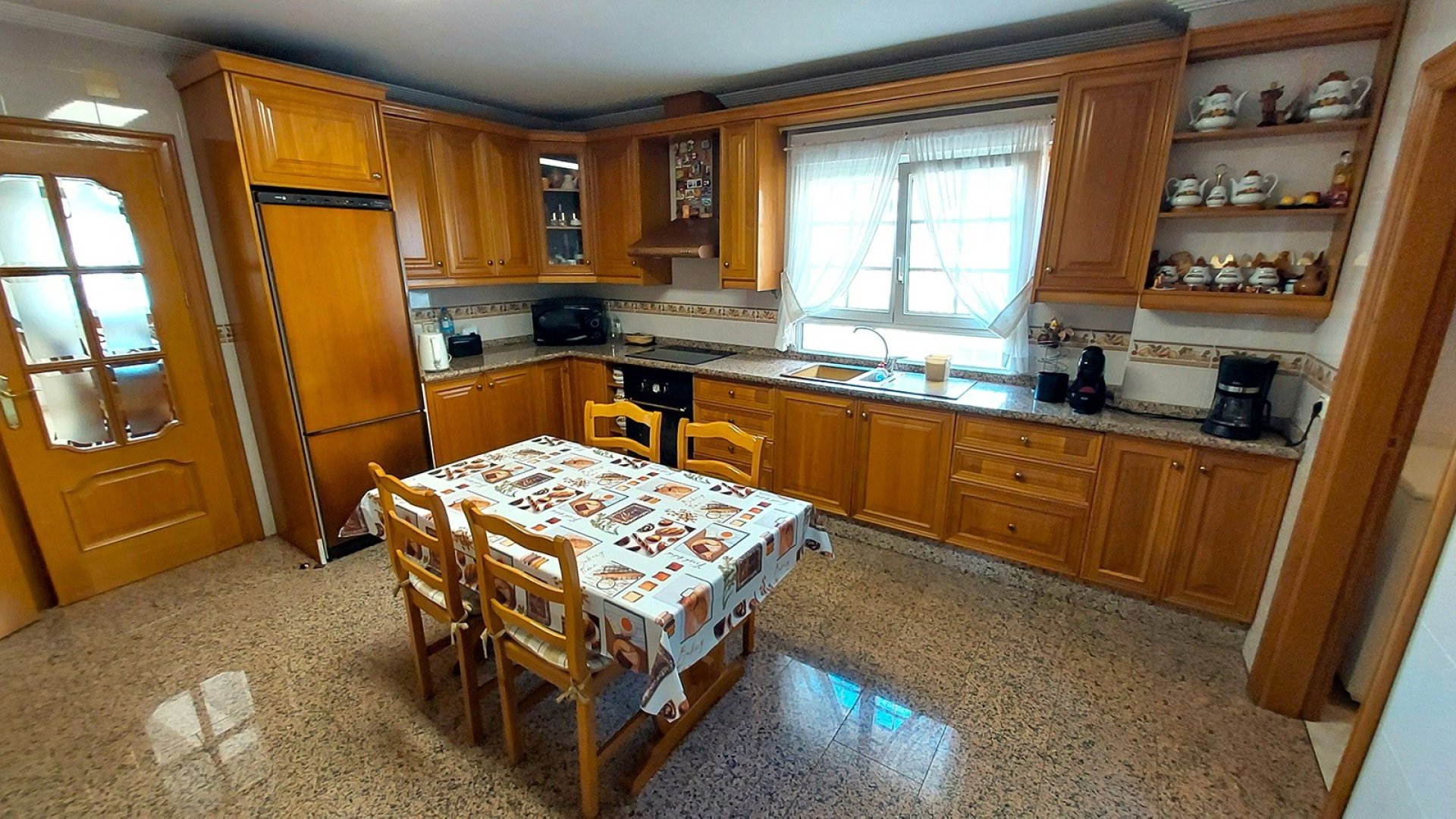 Resale - Villa -
Torrevieja - Los Balcones